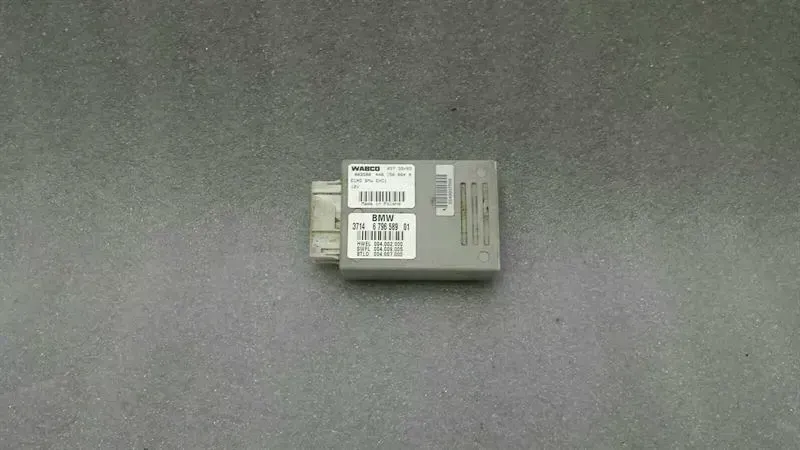 BMW 5 Series F07 GT Luftfederung Modul 6796589 ECU Luftfederung — Europa-Versand