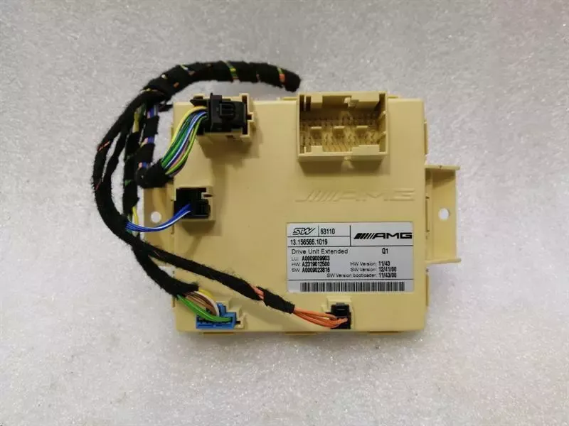 Module d'entraînement Mercedes Classe E W212 A0009009903 Unité de commande AMG E63 MOPF — Livraison en Europe