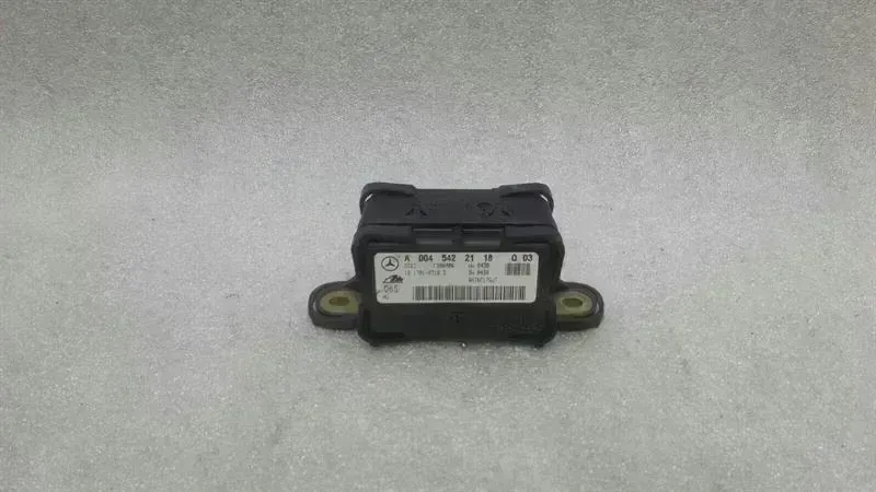 Capteur de taux de lacet Mercedes Classe S W221 A0045422118 Capteur de taux de rotation. — Livraison en Europe