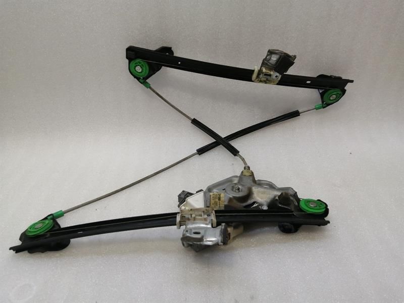 Cadillac STS-V STS LC3 Right Front Door Winder 25999739 Window Regulator Front Right — Europe Delivery