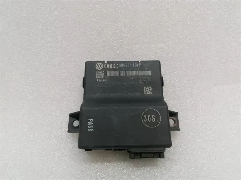 Moduł elektroniczny bramki Audi A4 8K 8R0907468P Jednostka sterująca — Dostawa w Europie