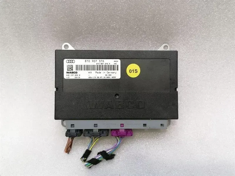Audi RS5 8T fjädringsmoduler 8T0907376 styrenhet elektronisk spjällstyrenhet — Leverans i Europa