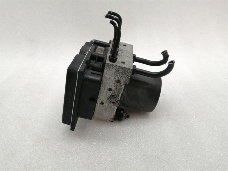 Audi RS4 8E B7 A.B.S pump 8E0910517G ABS pump hydraulblock — Leverans i Europa