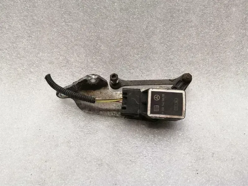 Mercedes SL R230 Left Rear Xenon Level Sensor A0025428818 Level Sensor Left — Europe Delivery