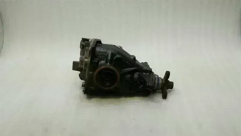 BMW 1 Series F20 F30 Rear Diff 7616971 Rear Differential Ratio 2.81 — Europe Delivery