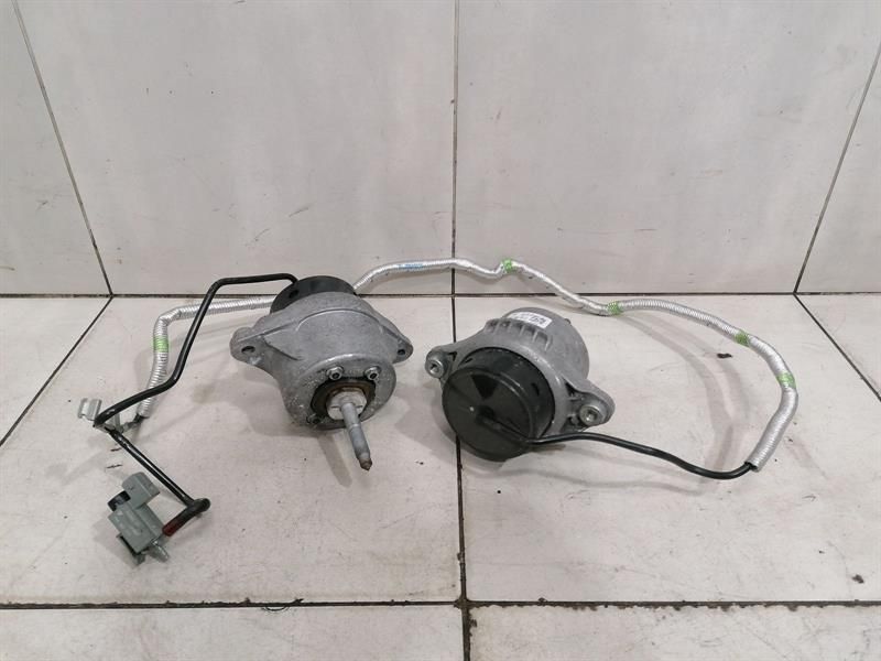 Porsche Boxster 718 engine mount 982199131C engine mount — Europe Delivery