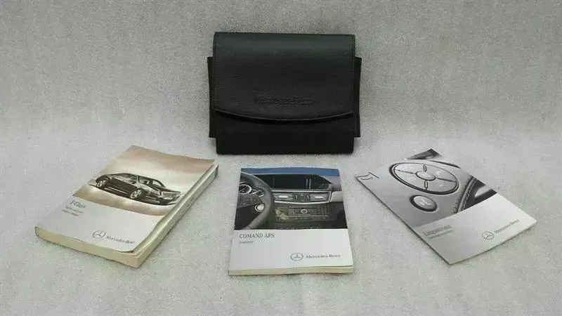 Mercedes E Class W212 Manual Service Booklet Car Maintenance Manual — Europe Delivery