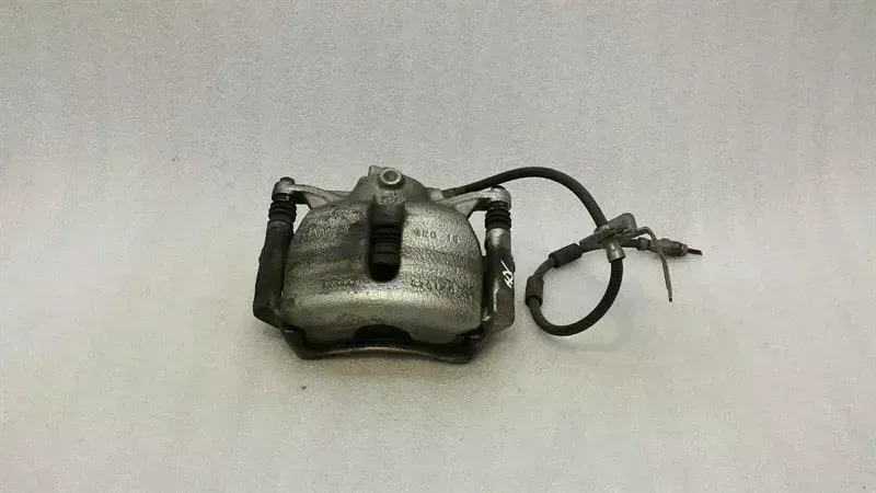Audi A3 8V facelift left front caliper caliper front left — Europe Delivery