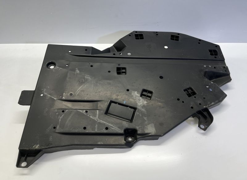 42045AL030 Osłona przeciwbryzgowa prawa SUBARU LEGACY VI / Outback (2014-2019) — Dostawa w Europie