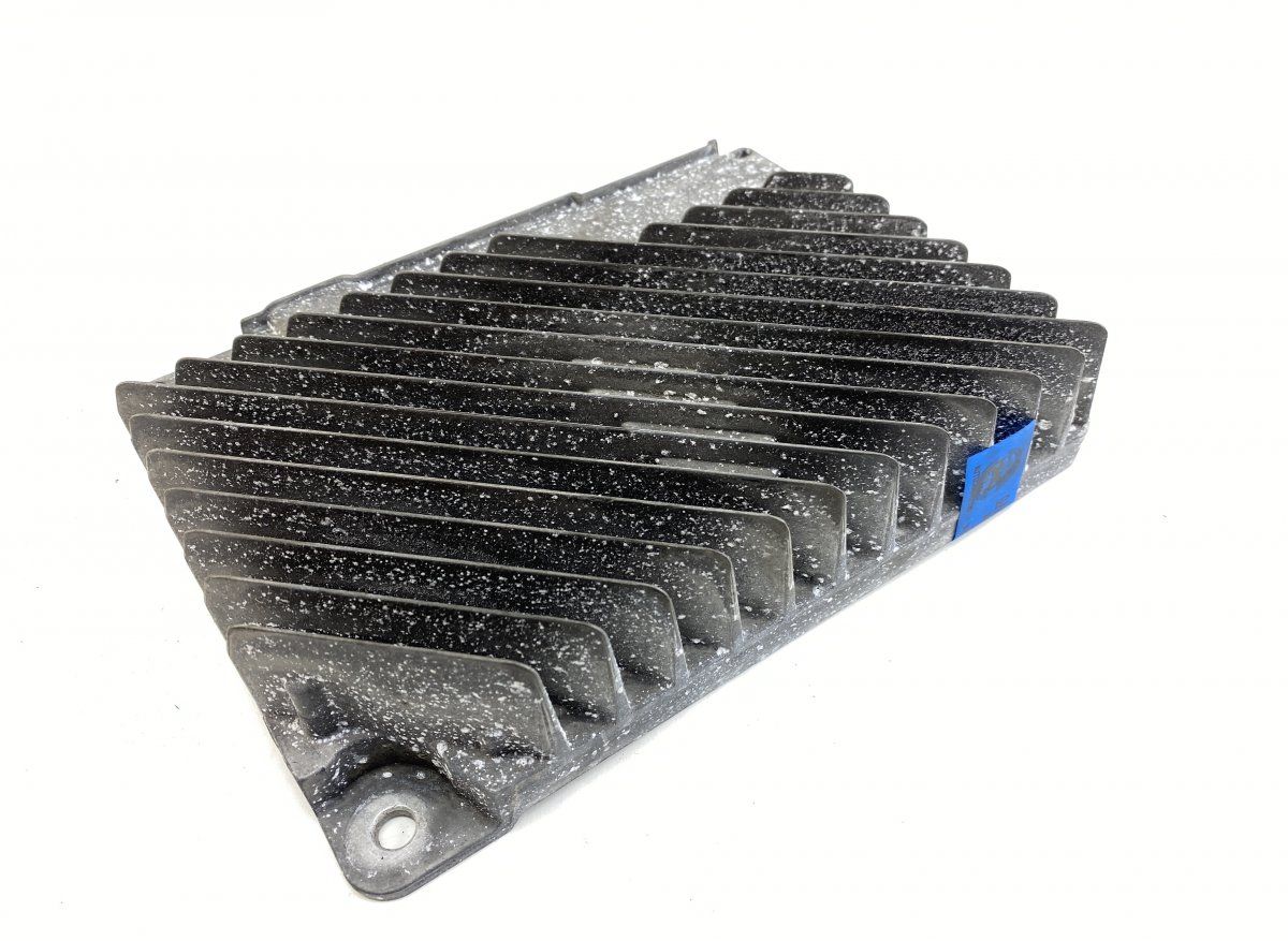 84832889 Audio amplifier CADILLAC ESCALADE (2014-) — Europe Delivery