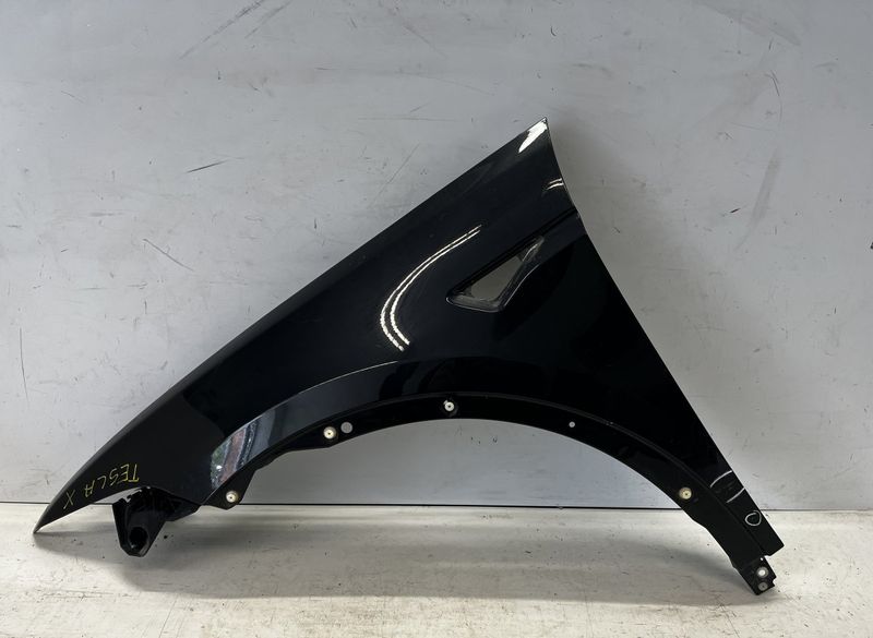 106953210A 1069532-10-A Kotflügel Vorne Links TESLA MODEL X (5YJX) (2013-) — Europa-Versand