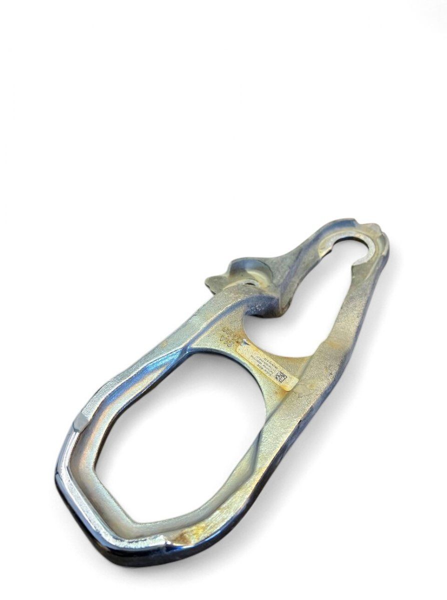 68323651AA Towing eye RAM 1500 Crew Cab Pickup (DT)(2018-) — Europe Delivery