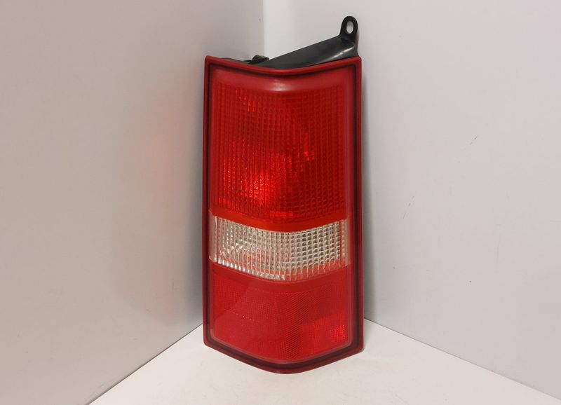 16530414 16530414-A5 25756610 16530806 Tail light, right GMC SAVANA 1500 [USA] (2002-) — Europe Delivery