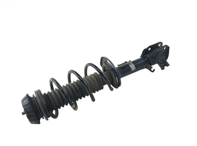 4160263T00 4111174S00 Suspension Leg Front Left SUZUKI SX4 III / S-CROSS (JYB) (2022-) — Europe Delivery