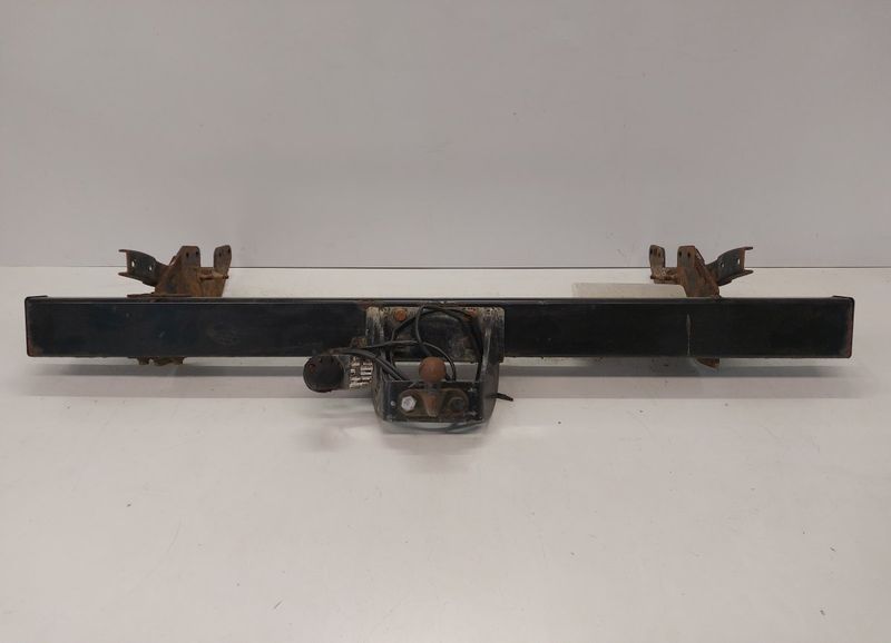 AHTFR29G807032460 Towbar TOYOTA HILUX VII (AN10, AN20, AN30) (2005-2015) — Europe Delivery