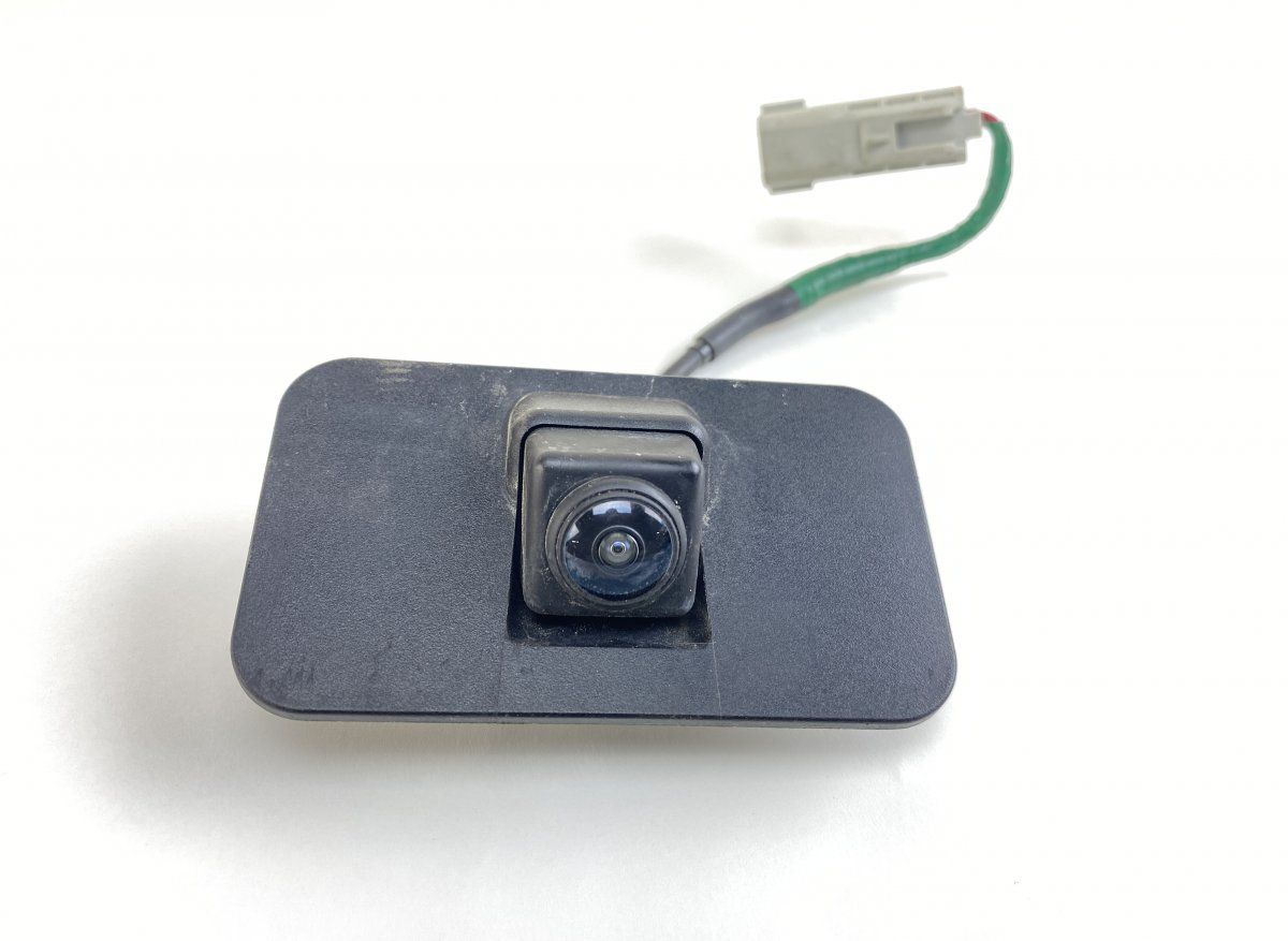 23405751 Reverse camera CADILLAC ESCALADE (2014-) — Europe Delivery