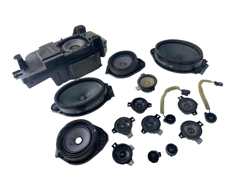 22818981 22753373 Set of loudspeakers CADILLAC ESCALADE (2014-) — Europe Delivery