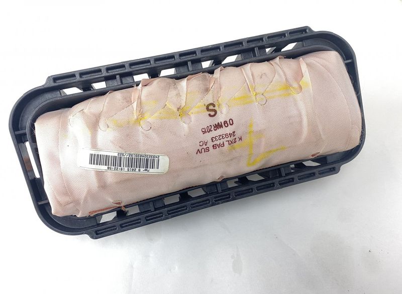 84249346 Passenger Airbag CADILLAC ESCALADE (2014-) — Europe Delivery