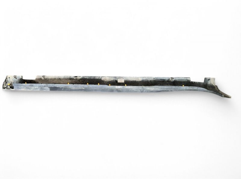 87751H8410 Sānu balsts (slieksnis) Kreisais KIA STONIC (YB) (2017-) — Piegāde Eiropā