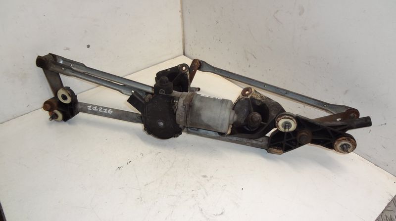 Wiper linkage / mechanism CHRYSLER VOYAGER IV (RG, RS) (2000-2008) — Europe Delivery