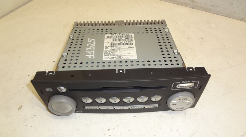 73197167 Radio MITSUBISHI COLT VI (Z30, Z20) (2002-2013) — Europe Delivery