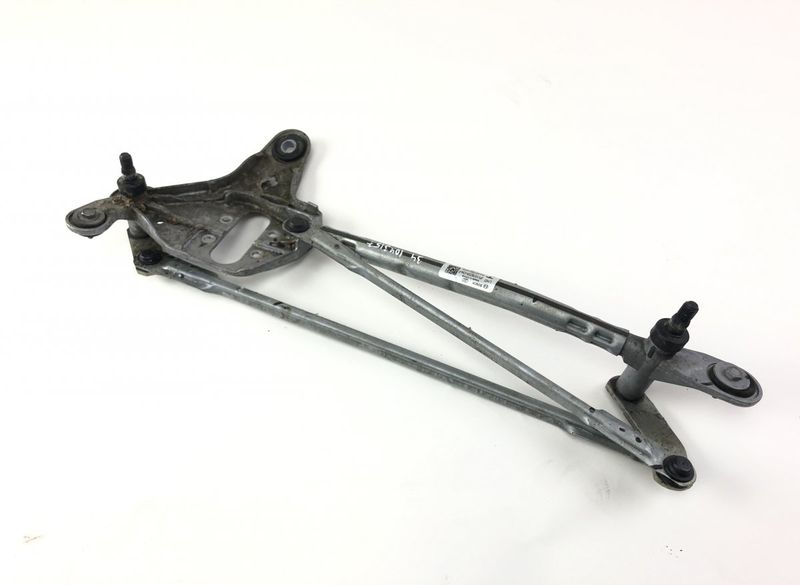 339702205S Wiper linkage / mechanism TESLA MODEL 3 (2017-) — Europe Delivery