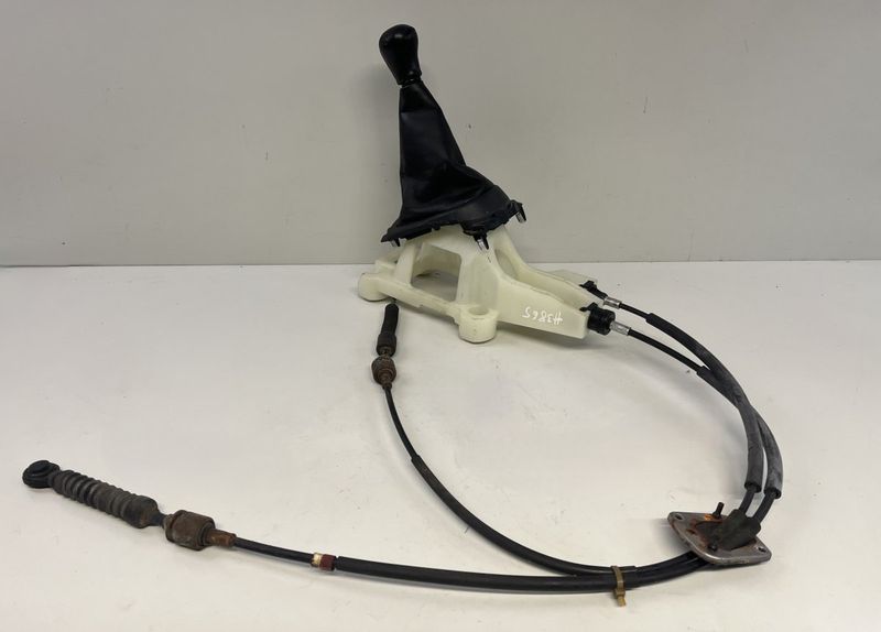 2450A021 2460A094 2470A019XA Schaltmechanismus MITSUBISHI OUTLANDER II (CW, ZG, ZH) (2006-2012) — Europa-Versand