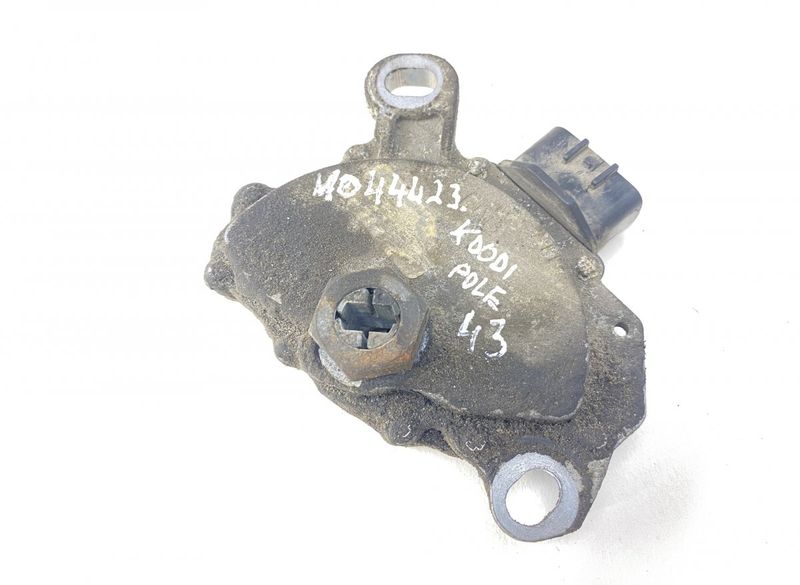 55A050 Gear position sensor SAAB 9-5 (YS3E) (1997-2010) — Europe Delivery
