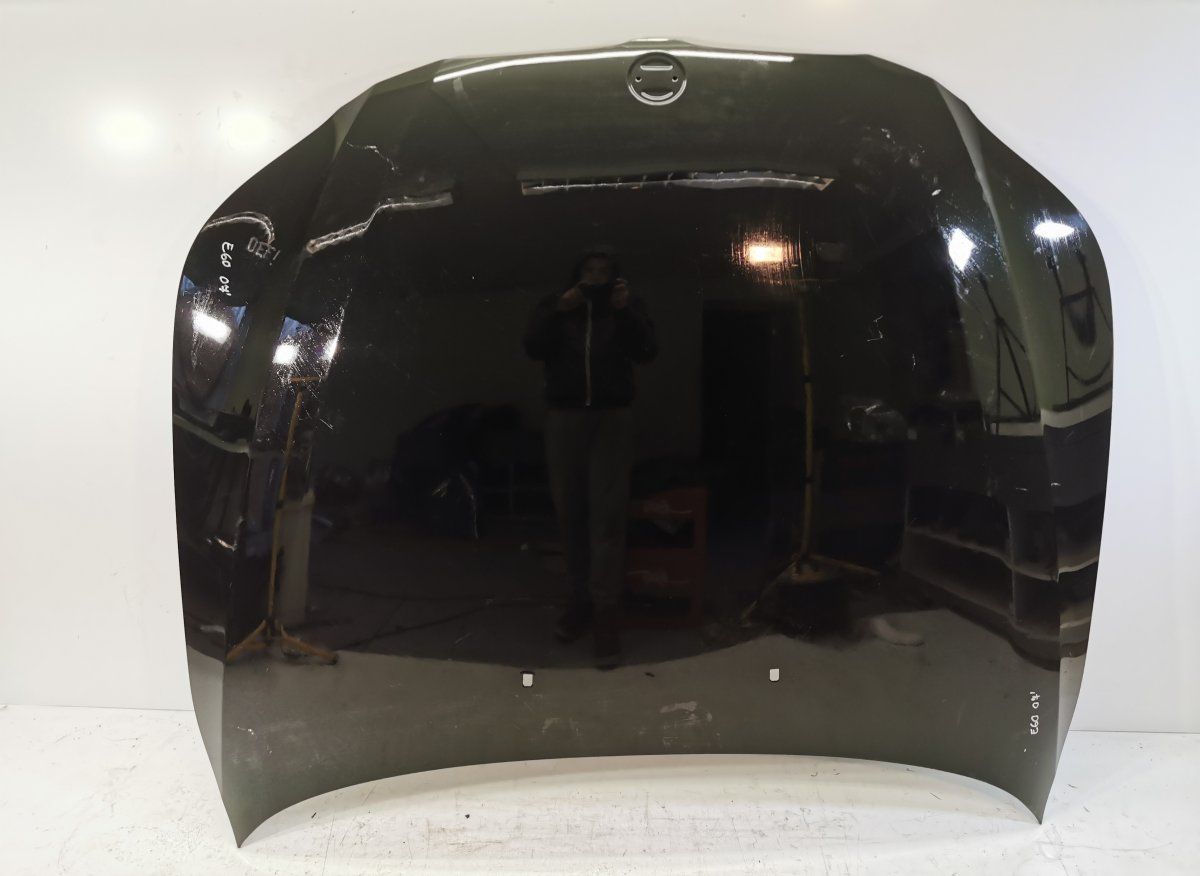 Maska BMW 5 (E60, E61) (2003-2010) — Dostawa w Europie