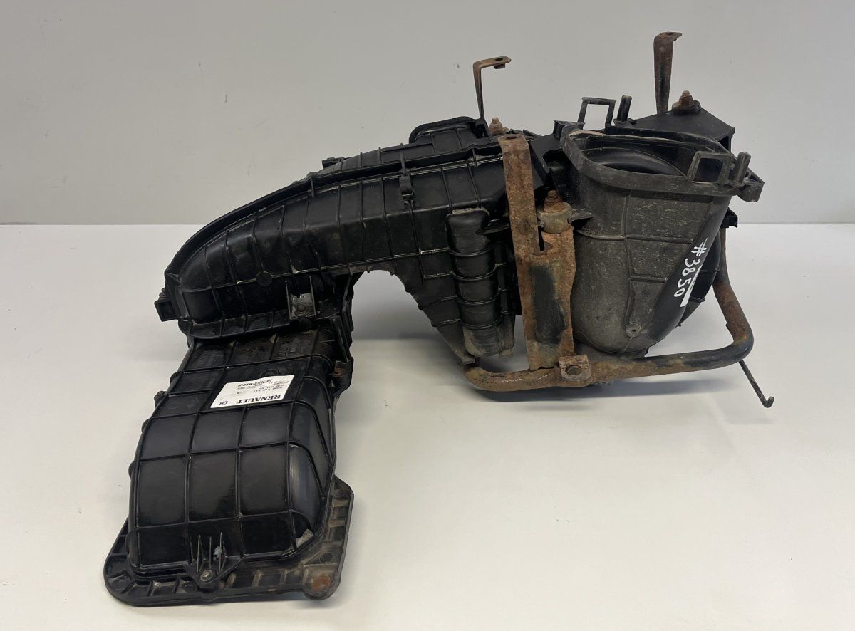 8200410511B 93854155 8200410495C 93854151 Evaportator housing OPEL VIVARO B (2014-2018) — Europe Delivery