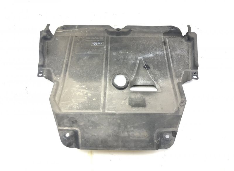 758909807R Motorstänkskydd främre del RENAULT MEGANE IV (B9A/M) (2015-) — Leverans i Europa