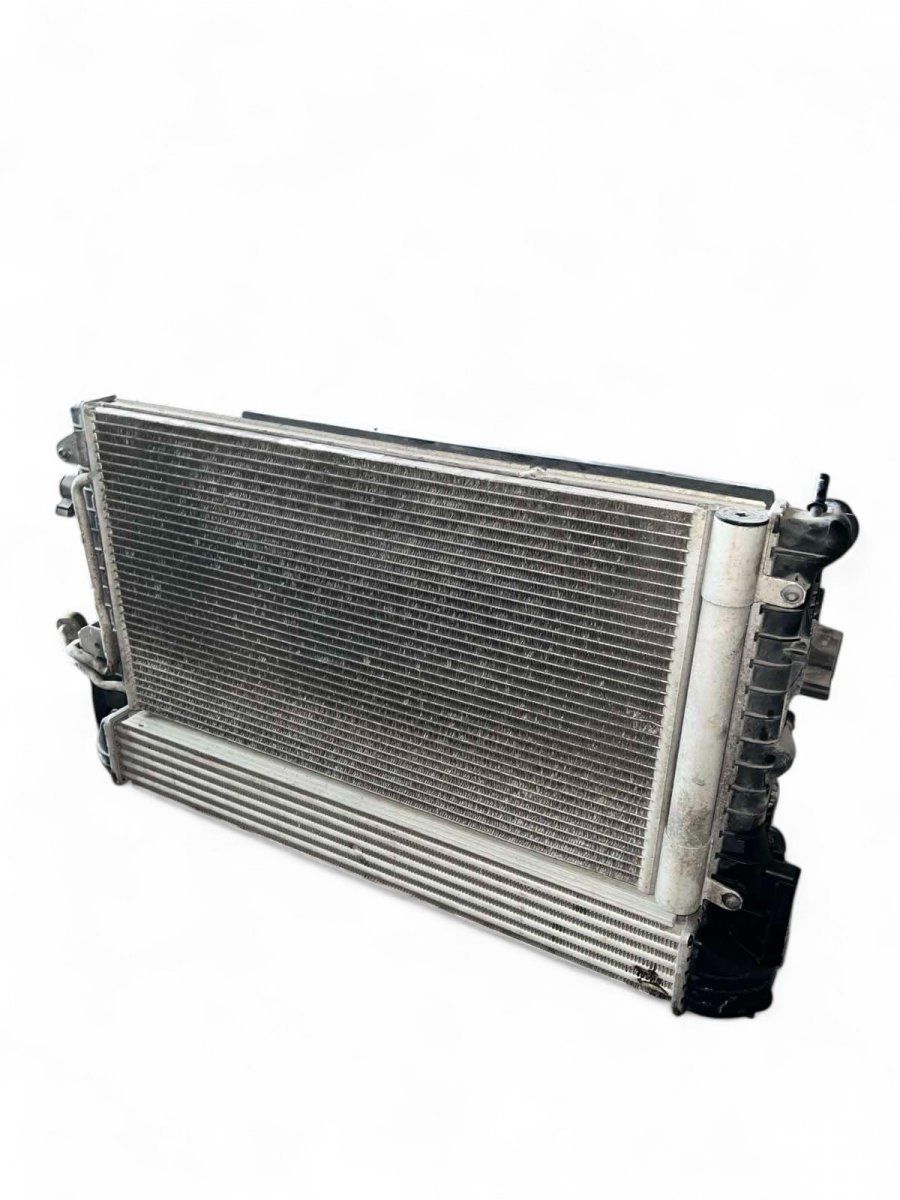 6R0820411D 6R0121253A 6Q0 959 455 AD 6Q0959455AE Radiator set SEAT IBIZA IV (6J, 6P) (2008-2017) — Europe Delivery