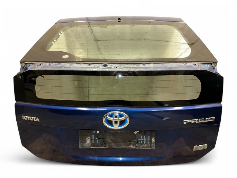 6700547230 6700547231 9033316003 Baklucka / baklucka med bakruta TOYOTA PRIUS III (XW30) (2009-2015) — Leverans i Europa