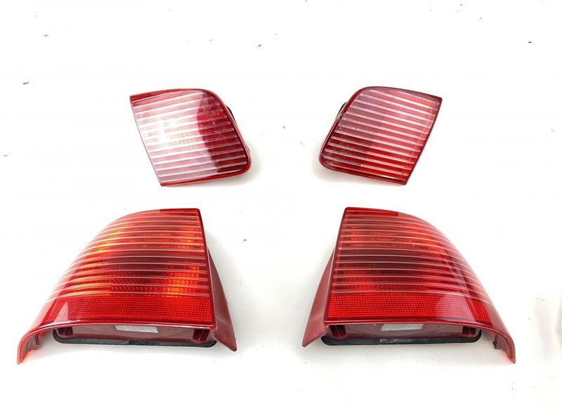 12755795 12755796 Tail lights set/kit SAAB 9-5 (YS3E) (1997-2010) — Europe Delivery