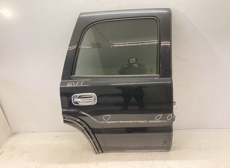 Door Rear Right CADILLAC ESCALADE (1998-2006) — Europe Delivery
