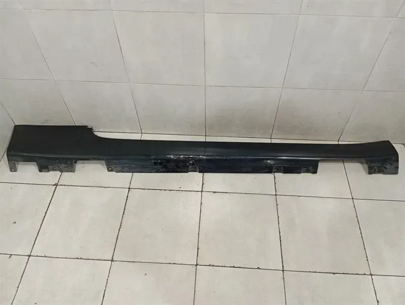 Rolls Royce Wraith RR5 Coupe right side skirt 51777368554 right side sill- — Europe Delivery