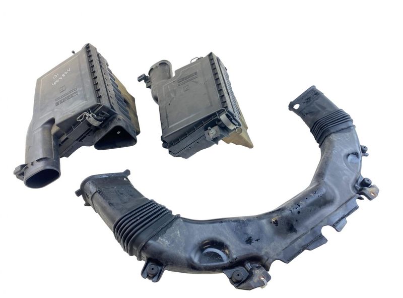 1770038132 1780038012 1775138020 Air cleaner (filter box) set LEXUS LS (_F4_) (04.06-) — Europe Delivery