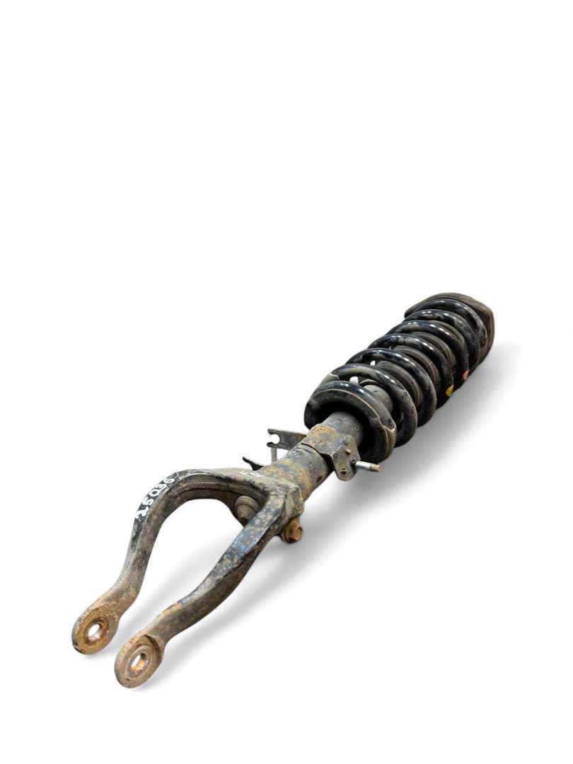 561101MD18 E61101MD1B Suspension Leg Front Right INFINITI M IV / Q70 (Y51) (2010-2019) — Europe Delivery