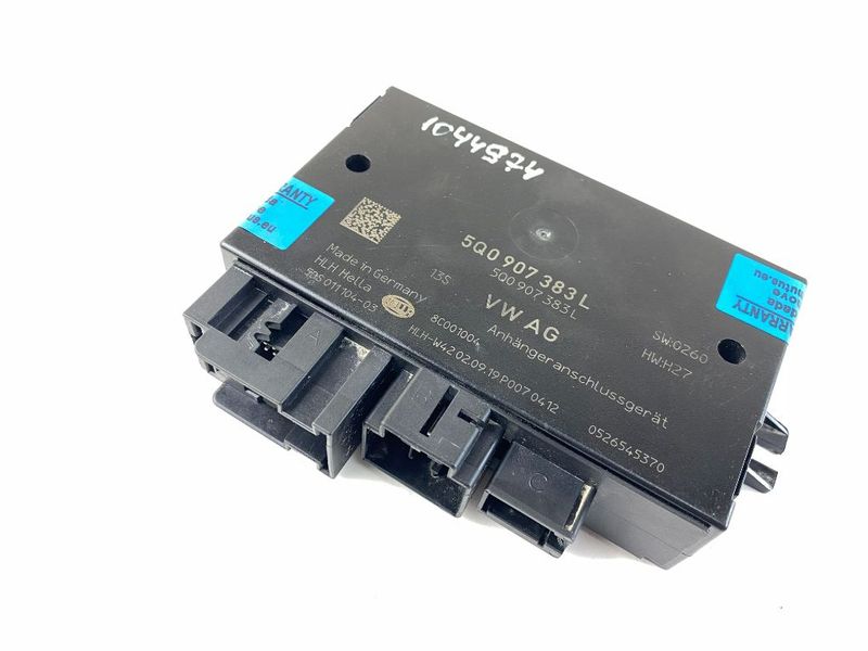 5DS011104-03 Towbar control unit SKODA OCTAVIA III (5E) (2012-2019) — Europe Delivery