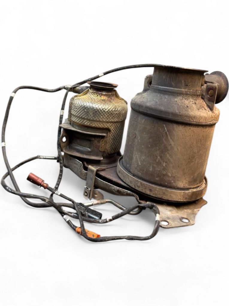 04L131723M Katalizators SEAT LEON (5F) (2012-2020) — Piegāde Eiropā