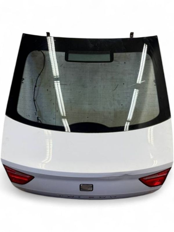 6JH827023A 6JH827024A 5JA845049AP Hayon arrière SEAT TOLEDO IV (KG3) (2012-2019) — Livraison en Europe