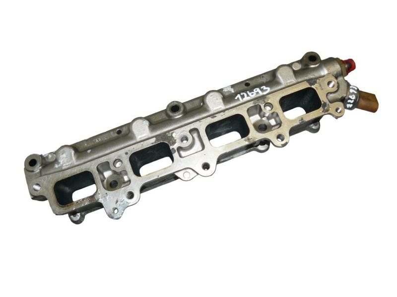 202AQCO Fuel Distributor / fuel rail SKODA OCTAVIA II (1Z) (2004-2013) — Europe Delivery