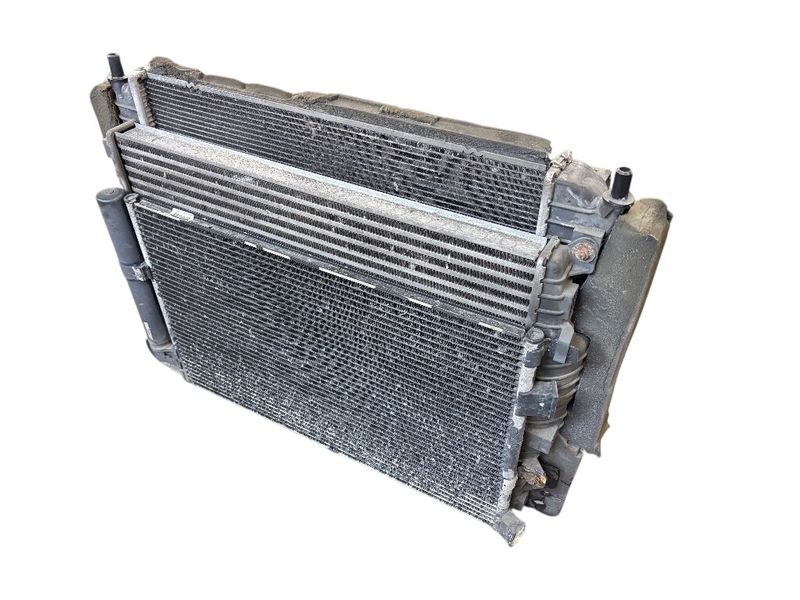 C2Z31742 C2D38733 C2Z31092 Radiator set JAGUAR XF (X250, CC9) (2008-2015) — Europe Delivery