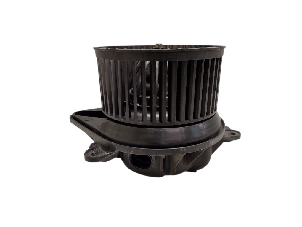 4409448 87173 Sildītāja ventilators OPEL VIVARO A (2001-2014) — Piegāde Eiropā