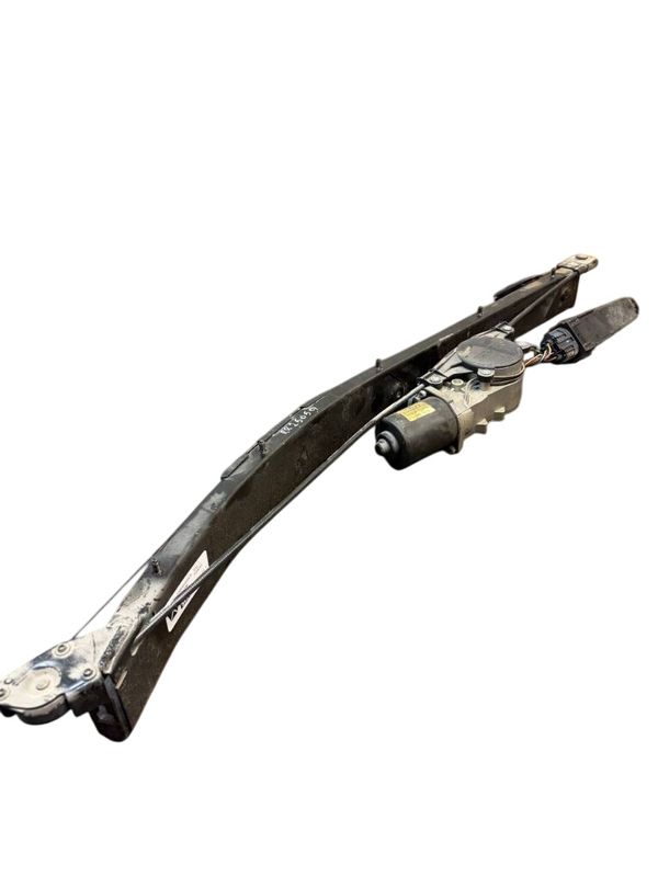 PN5913298AA 5913298AA 68079909AA 68060498ADA Sliding door electric motor right LANCIA VOYAGER (404) (2011-2016) — Europe Delivery