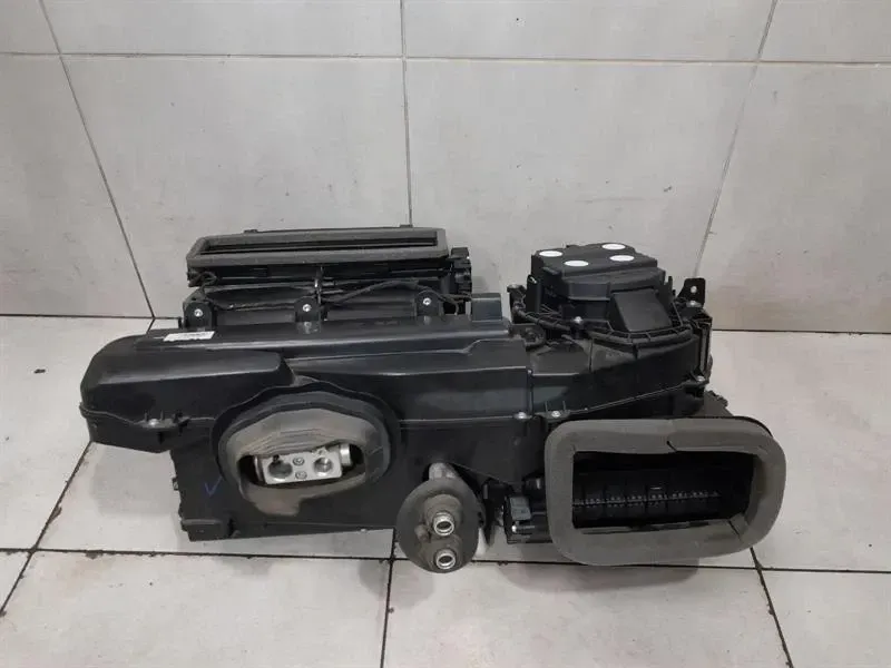 Lamborghini Huracan Performante sildītāja ventilators 4S2816005A labās puses stūre RHD — Piegāde Eiropā