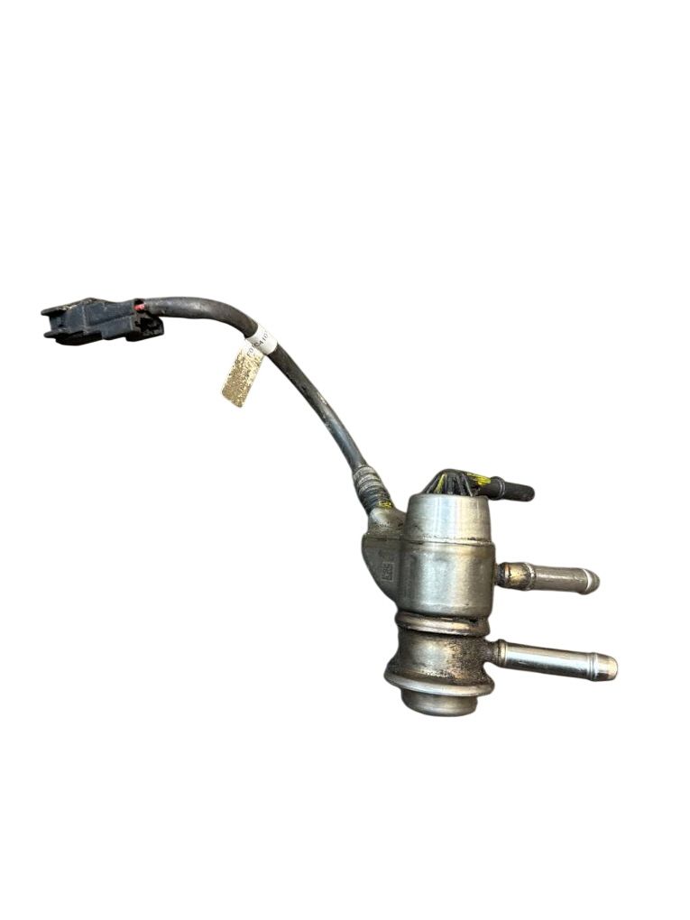 MB3G5J281CA AdBlue Nozzle FORD RANGER (TKE) (04.11-) — Europe Delivery