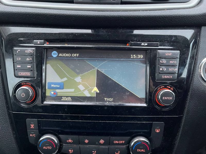 259154ET1A Radio NISSAN QASHQAI II (J11) (2013-2021) — Leverans i Europa