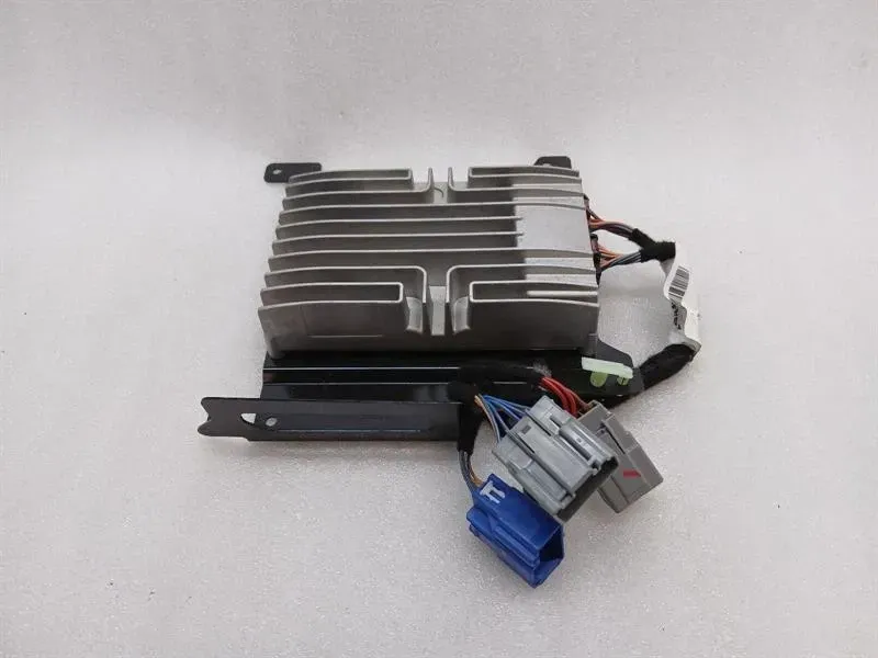 McLaren 600LT Spider Audio Amplifier 13MA091CP Amp — Europe Delivery