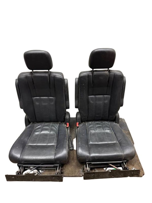 Additional Seat LANCIA VOYAGER (404) (2011-2016) — Europe Delivery